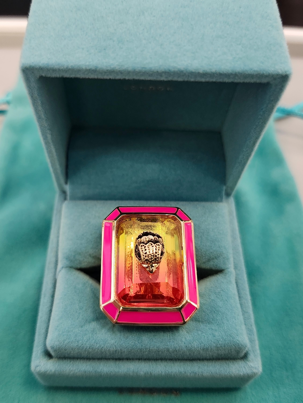 NWT Kurt Geiger Stone Enamel Pink/Orange Eagle Head Ring Size 7